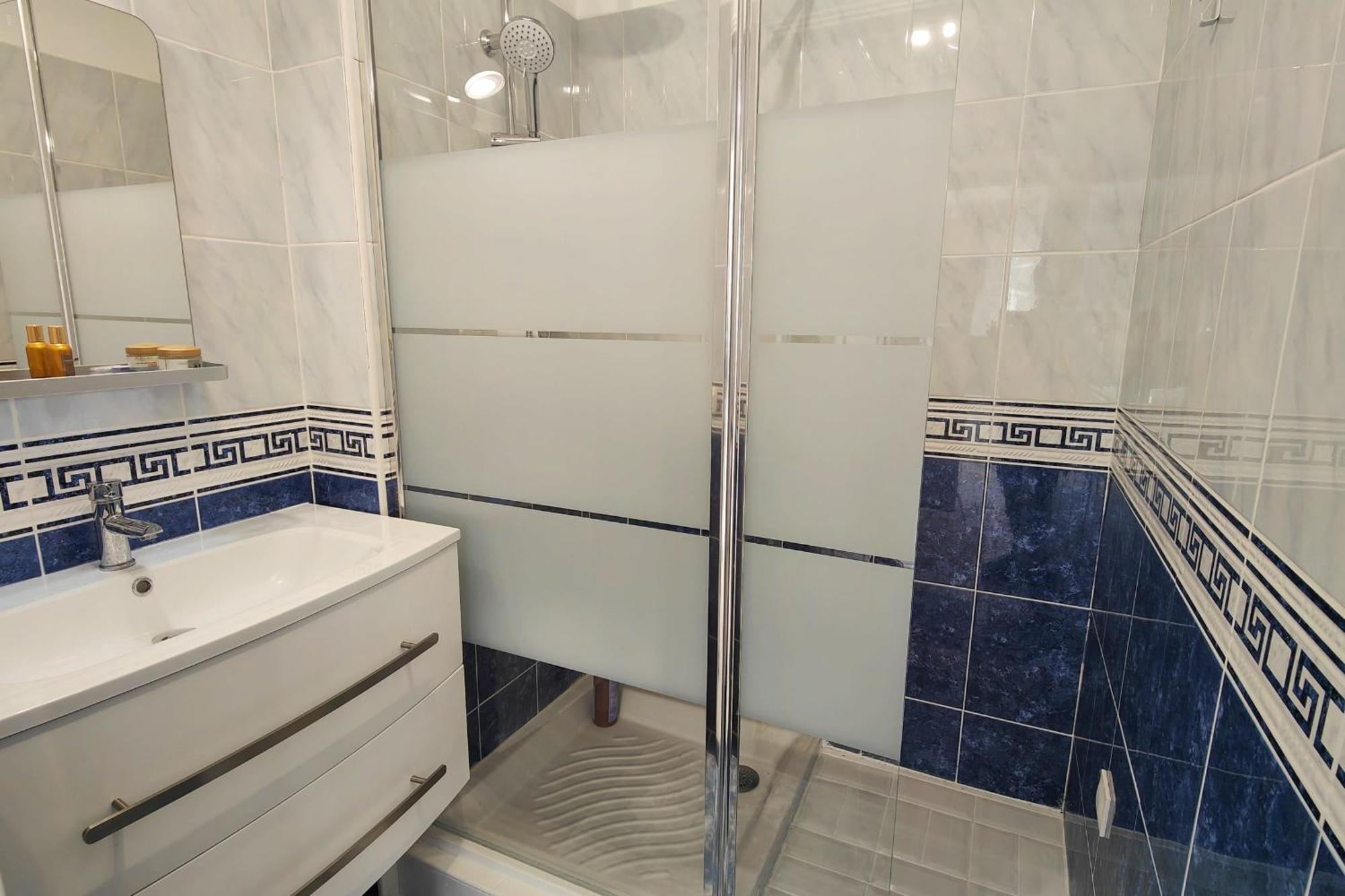 Spacious Nest With Terrace And Shared Pool Appartement *